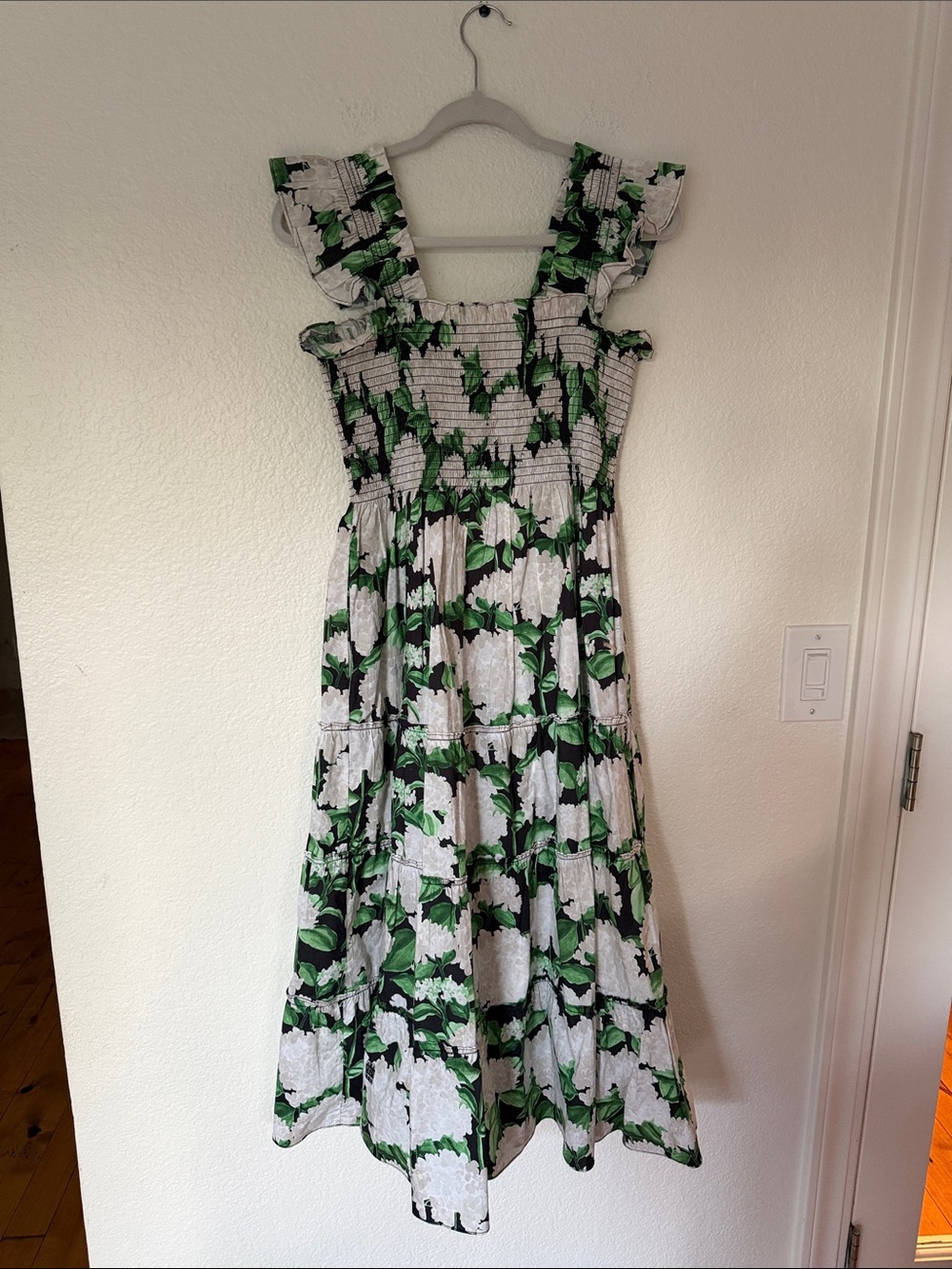 Hill House Home Ellie Nap Dress in Night Bloom S Tuckerhuck 
Floral Cottagecore - Picture 2 of 5